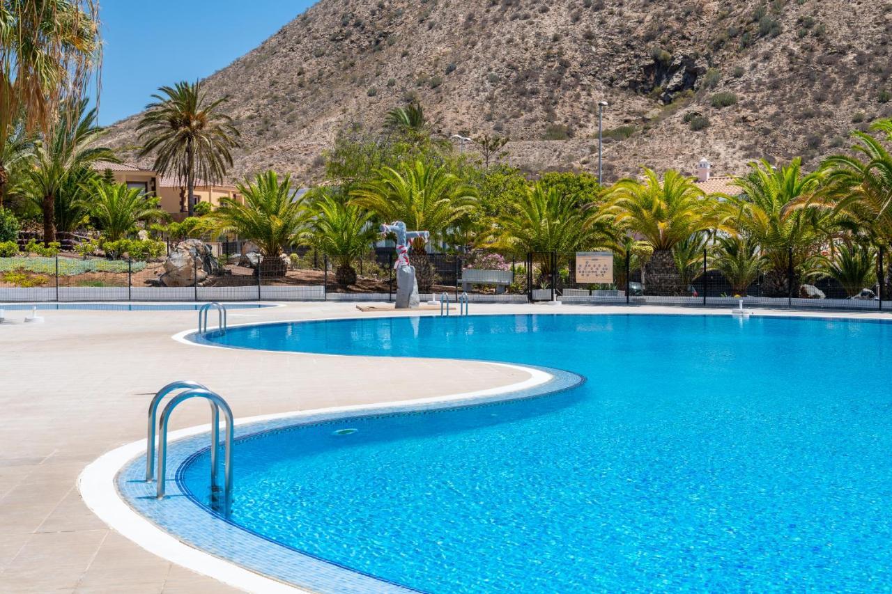 3C Atico Vista Hermosa Wifi Pool,Tennis,Padel,Park Los Cristianos  Eksteriør billede